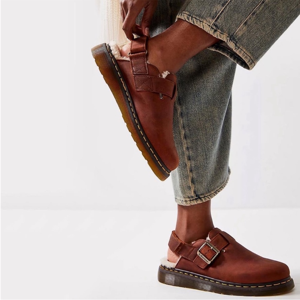 🆕 Dr. Martens Jorge II Faux Fur Lined Sling back Mules Sz 7